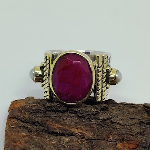 Indian Ruby Ring, Fresh Water Pearl Ring, 925 Sterling Silver Ring, Floral Texture Band, Oval Cut Gemstone Ring, Two Tone Ring, Wedding Ring