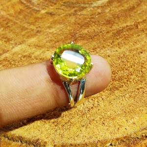 Lemon Quartz Ring: 925 Sterling Silver Round Gemstone Statement Ring