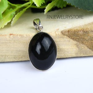 Black Tiger Eye Silver Pendant – Elegant Sterling Silver with Bold Black Tiger Eye Gemstone – Unique Necklace for Men/Women – Perfect Gift