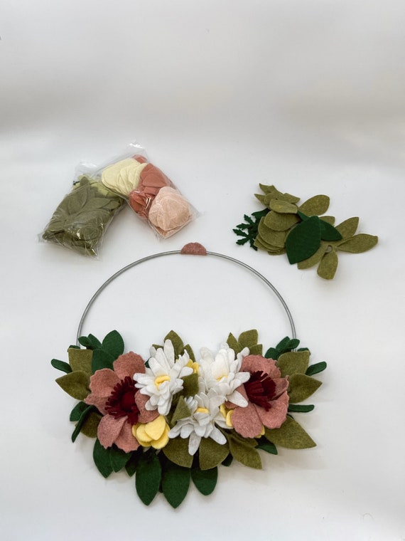 DIY Felt Wreath Kit Daisy Showers Etsy