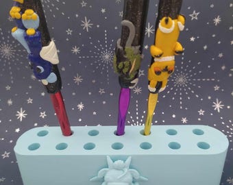 Dragon Crochet Hook Holder, Hook Display Holder, Crochet Accessories, Hookstand, Crochet Stand, Crochet Hook, Crochet, Made to Order