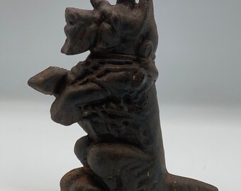 Vintage Cast Iron Begging Scottish Terrier Doorstop, 1950s