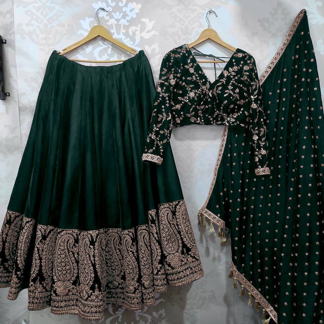 27+ Dark Green Lehenga Designs For Brides To Be - ShaadiWish