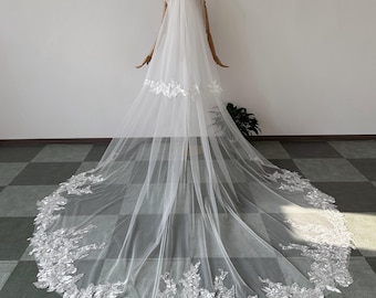 Elegant Bridal Veil with Pearls, Handmade Chapel Veil with Blusher, Delicate Lace Wedding Veil for the Bride