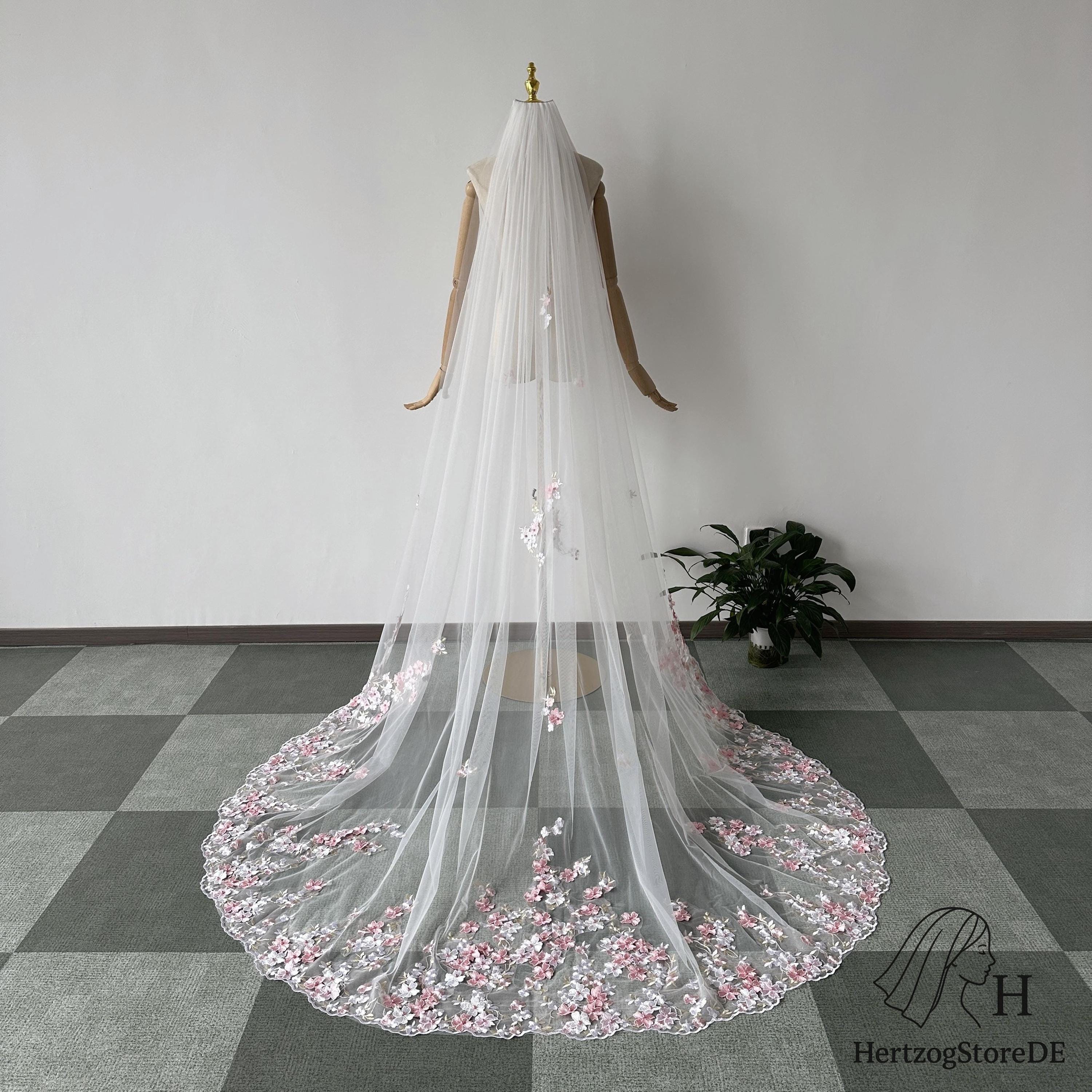 【sakura】Lace Trimmed Floral Dress Sakura Floral Dress – Livy&Kate Clothing