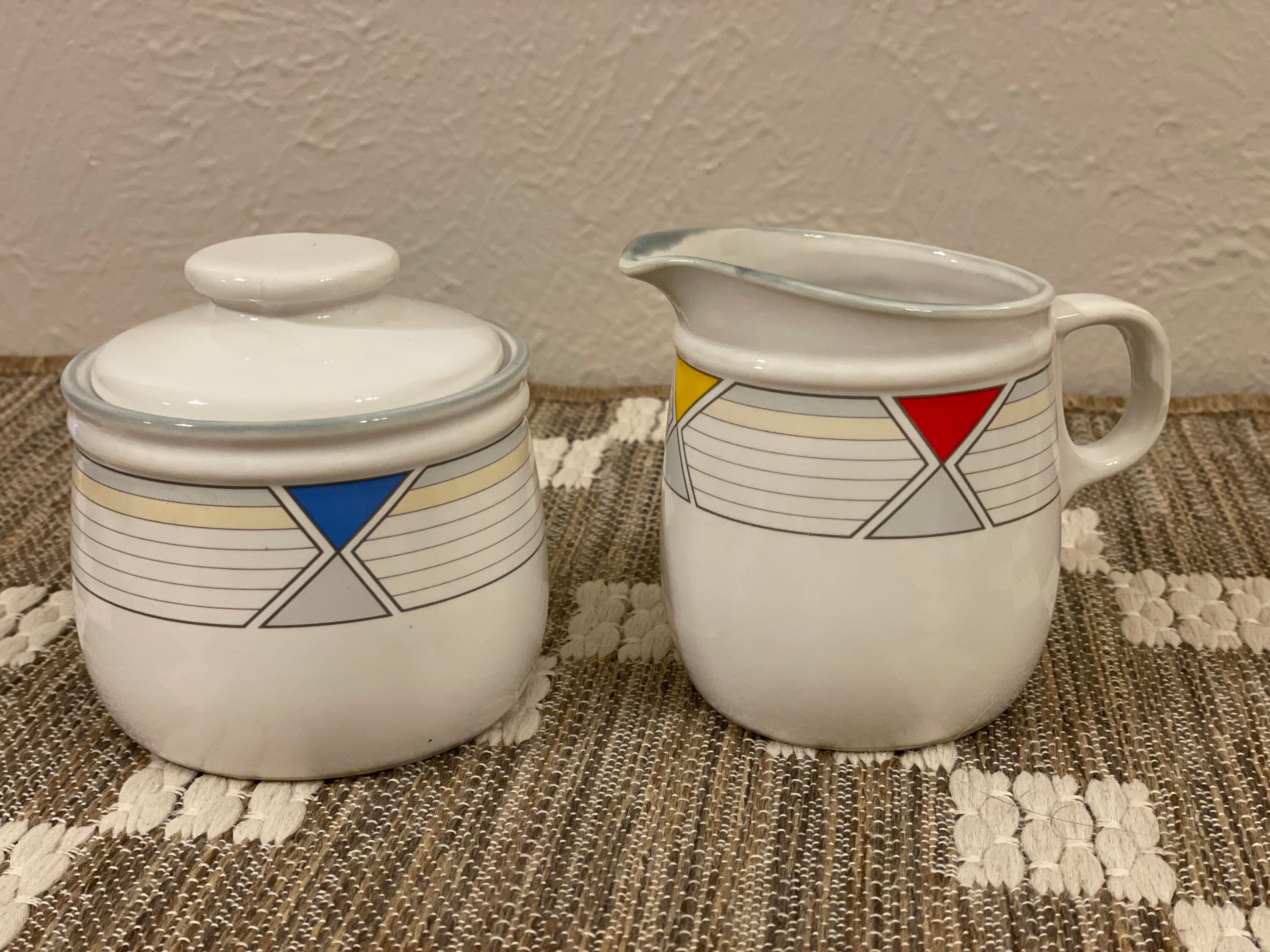 IMPULSE! Bistro Medium White Porcelain Creamer Container-Set of 4
