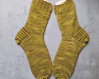 Size 38/39 Hand Knitted Hand Dyed Wool Socks Knitted Socks Knitted Socks Winter Socks