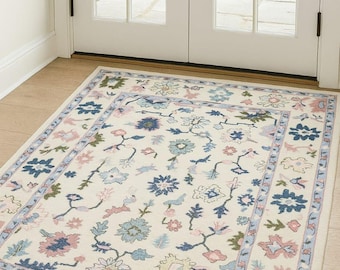 Hand-Knotted Cream Floral Oushak Wool Rug: 8x10, 9x12, 10x14, 12x15