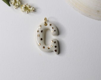 Artisan porcelain de Limoges pendant initial letter G