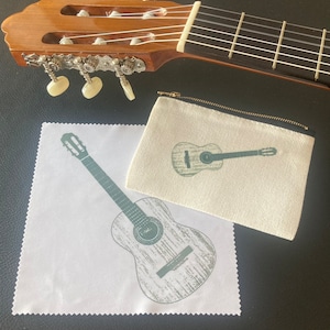 Gift for guitar player with name, accessory bag for guitar with cleaning cloth personalized, concert guitar music teacher