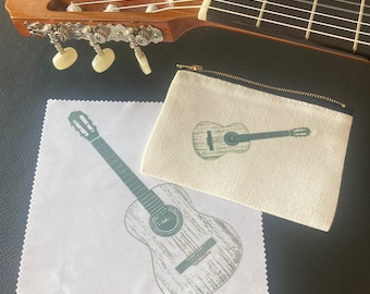 Gift for guitar player with name, accessory bag for guitar with cleaning cloth personalizable, concert guitar music teacher