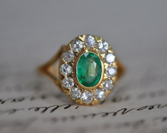 18k antique ring Victorian emerald old diamonds