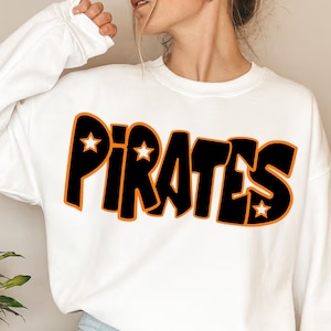 Piratas svg png (2 diseños), diseño de letras de estrellas negras y doradas de piratas de FTBLL png