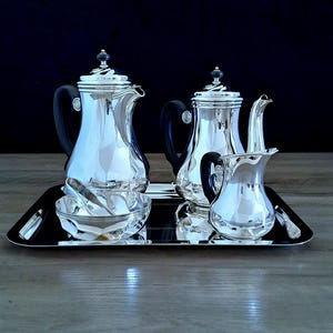 Christofle Paris Tea and Coffee Service, Vintage Model Torsades finished with Silver Plating