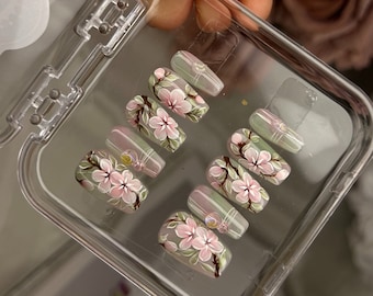 Rosa und grüne Blume Press-On-Nagel-Set, künstliche künstliche Nägel mit Blumenmuster, handgefertigte, wiederverwendbare Mandel- / Sarg- / Quadrat- / Stiletto-Nägel