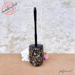Handmade Resin River Stone Toilet Brush Holder: Modern Bathroom Decor