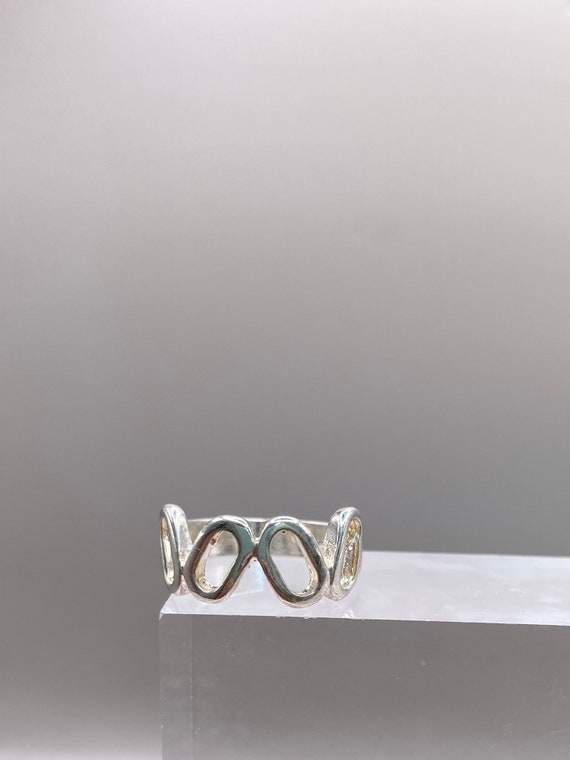 Vintage Oval Design Solid Silver 925 Hallmarked R… - image 3