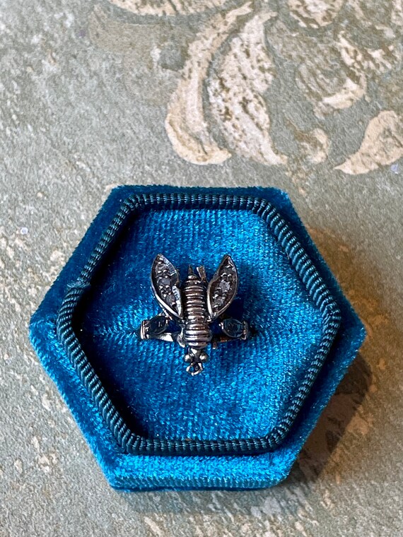 Delizioso  anello vintage con insetto; anello Mos… - image 1