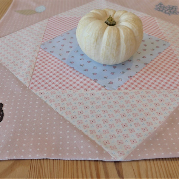 PDF eBook Patchwork Tablecloth Doily Placemat Placemat Autumn with Applications Herbstdeko Templates Tutorial German Instant Download