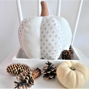 PDF German Pumpkins made of fabric eBook Autumn decoration Fabric pumpkins in 3 sizes Sewing instructions Pattern template Instant Download