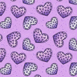 Peut inclure: Motif répété de coeurs violets avec un motif léopard. Chaque coeur est souligné d'une couture violet foncé et posé sur un fond clair tacheté de violet. Les coeurs varient d'orientation.