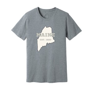 Maine est 1820 Karte Unisex Jersey T-Shirt, Maine Stolz, Maine Back-to-School Tee, Maine Souvenir Geschenk, Weihnachten Geburtstag, Männer Frauen Teen Maine Shirt