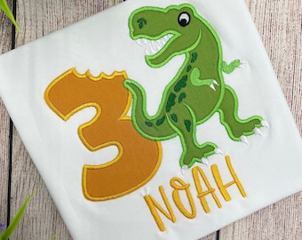 Chemise dinosaure Anniversaire personnalisée avec nom et numéro - Chemise d’anniversaire Dino T-Rex, Chemise brodée pour enfants, Cadeau d’anniversaire