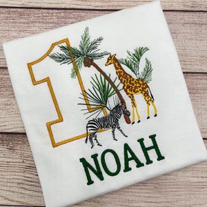Personalised safari birthday shirt for kids, Embroidered safari birthday shirt, 1 2 3 birthday shirt, Shirt with Giraffe and Zebra image 1