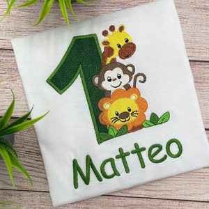 Personalisiertes Safari-Geburtstags-Shirt für Kinder, gesticktes Safari-Geburtstags-Shirt, 1 2 3 Geburtstags-Shirt, Shirt mit Giraffen-Affe-Löwen Bild 1