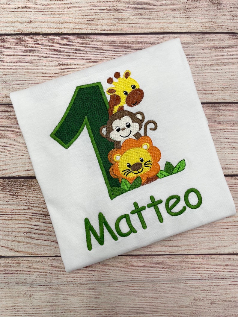 Personalisiertes Safari-Geburtstags-Shirt für Kinder, gesticktes Safari-Geburtstags-Shirt, 1 2 3 Geburtstags-Shirt, Shirt mit Giraffen-Affe-Löwen Bild 3