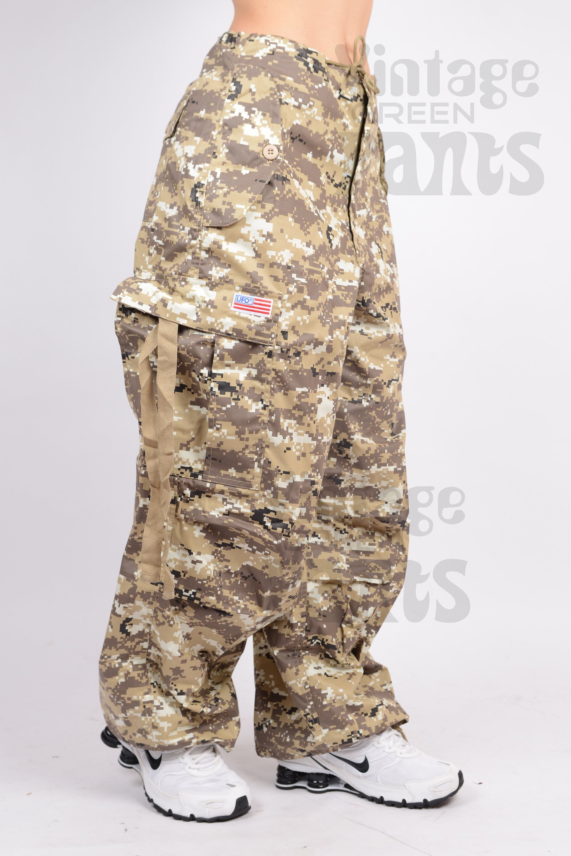 00s UFO wide flare cargo camouflage y2k - メルカリ
