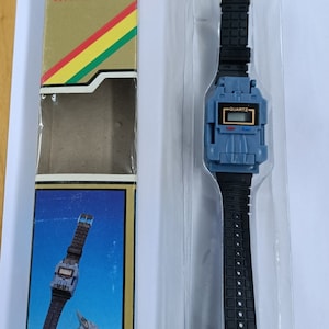 Seltene Vintage 1980er Jahre Markenlos Takara-Like Kronoform Transformers Blue Jet Quartz Uhr-New Old Stock.
