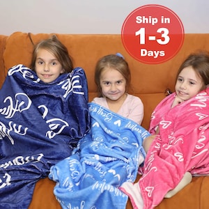 Personalized Name Blanket for Kids/Baby - 30 x 40 - 35 Colors & 3 Size Options - Custom Flannel Nursery Blanket for Newborn, Gifts for Girls