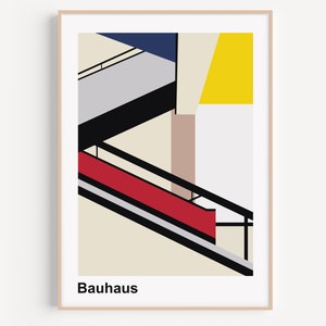 Può includere: Stampa d'arte geometrica astratta con uno schema di colori rosso, nero, bianco, grigio e giallo. La stampa presenta una rappresentazione stilizzata di una scala e la parola "Bauhaus" in basso.