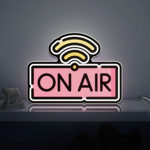 Live Broadcast 3D Novelty Light Box, On Air Sign for Radio or Podcast Studio Walls