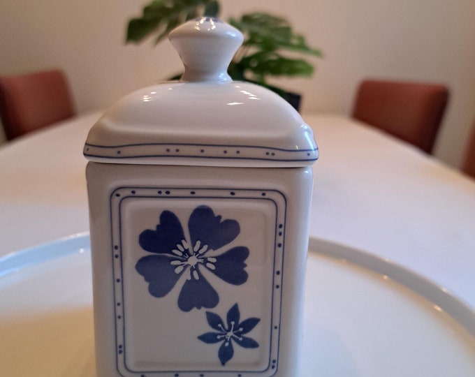Villeroy & Boch storage jar Farmhouse Touch BlueFlowers, jam jar, tea caddy