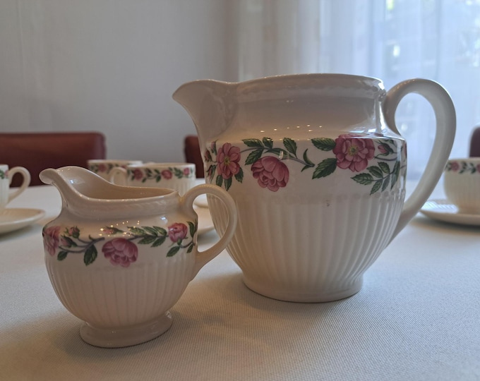 Wedgwood Edme Rosalind milk jug and cream jug
