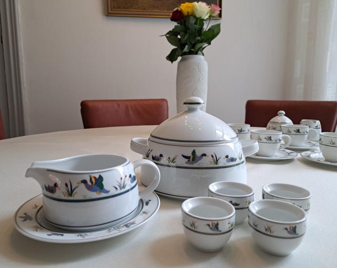 Arzberg Bavaria Bluebirds tableware, terrine, bowl, sauciere, egg cup