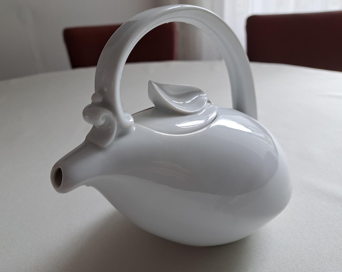 Hutschenreuther teapot Coco White by Günther Wunderlich