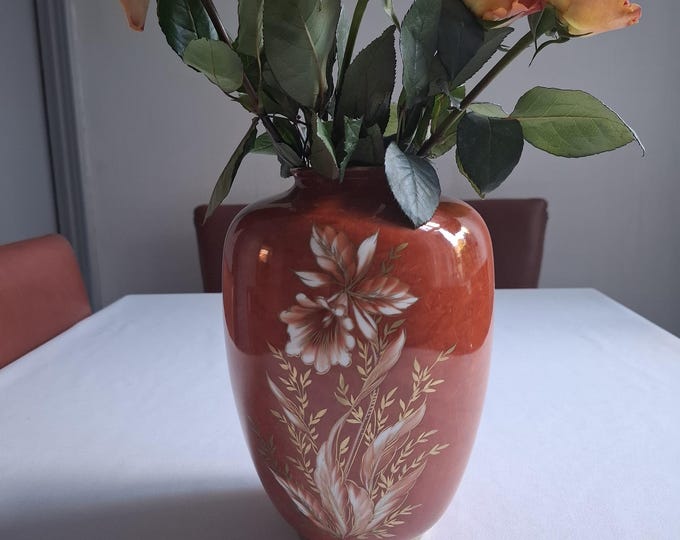Hertel Jacob Bavaria flower vase with decoration by Manufaktur Worms Handmalerei
