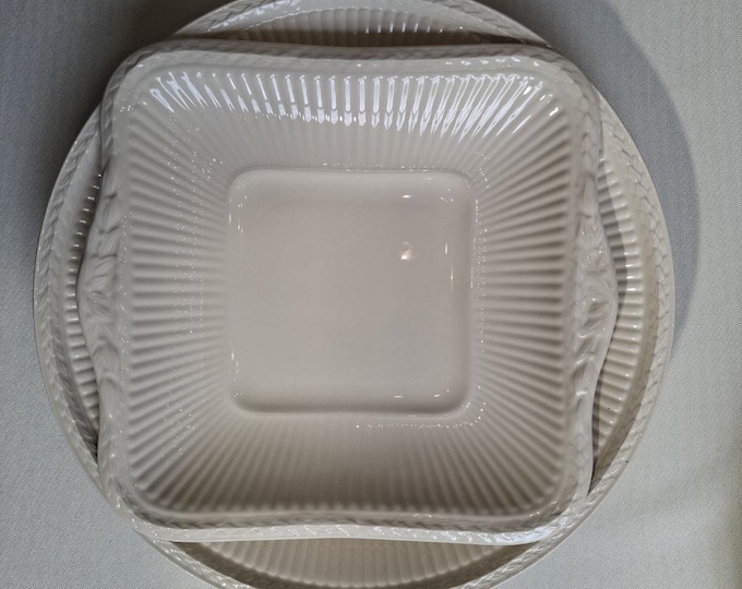 Wedgwood Edme individual bowls, serving bowl, meat platter, salad bowl, napkin holder