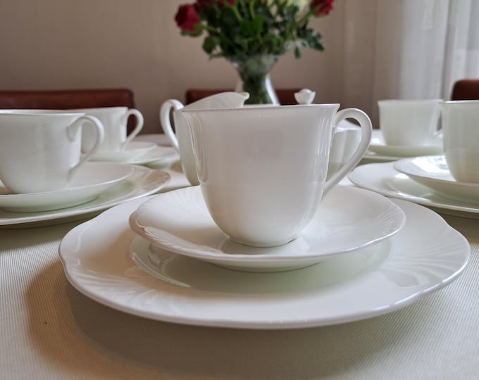 Villeroy & Boch Arco Weiss breakfast set (6 pers.) breakfast plates, cream set, coffee/tea cups, sugar bowl
