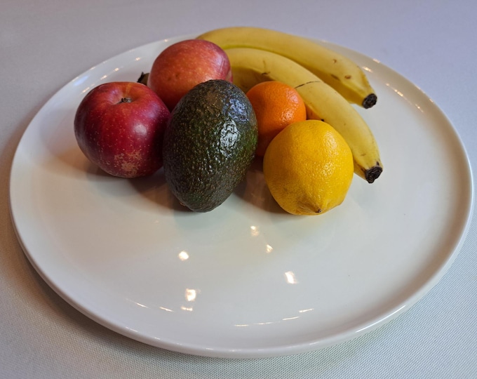 Wedgwood Edme loose tableware pieces: tiered serving dish, cake stand, cake plate