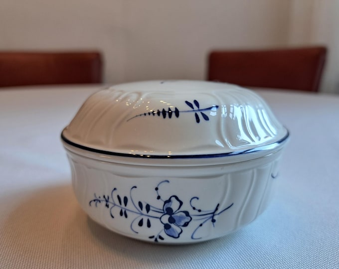Villeroy & Boch Alt Luxembourg, Vieux Luxembourg, bonbonniere, lidded box, jewelry box, candy box