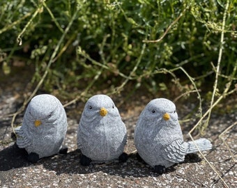 Stone and Style Stone - Lot de 3 figurines d'oiseaux en pierre moulée de taille moyenne, résistantes au gel et aux intempéries