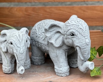 Stone figure set of 2 elephants, frost-resistant – majestic elephants, garden decoration, cast stone, handmade gift