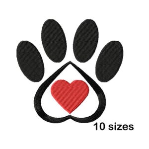 Puede incluir: Huella de pata negra con un corazón rojo en el centro. La huella de pata está delineada en negro y el corazón está relleno de rojo. La imagen está disponible en 10 tamaños.