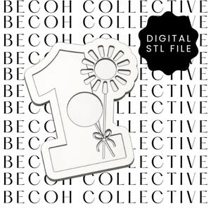 Op de afbeelding: Een wit nummer één-vormig ontwerp met een zon en ballon, en een strik. Het ontwerp is een digitaal STL-bestand. De achtergrond heeft de woorden "BECOH COLLECTIVE" herhaald.