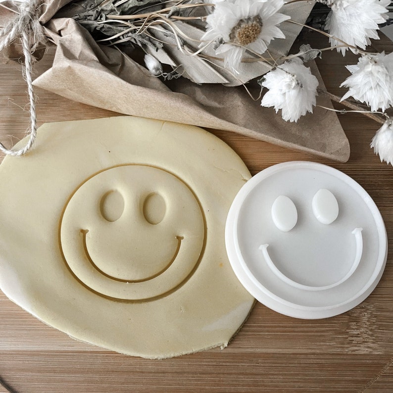 Smiley Face Cookie Cutter & Fondant Stamp Etsy