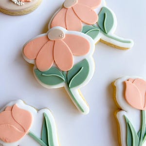 Half Daisy Cookie Stamp & Cutter